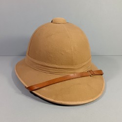 CASQUE COLONIAL EN TOILE BEIGE ET LIEGE FABRICATION REGLEMENTAIRE MILITAIRE 1930-1950 TROUPES COLONIALE LEGION ETRANGERE